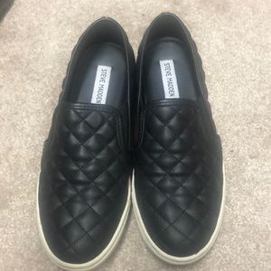 Steve Madden Ecentrco Black